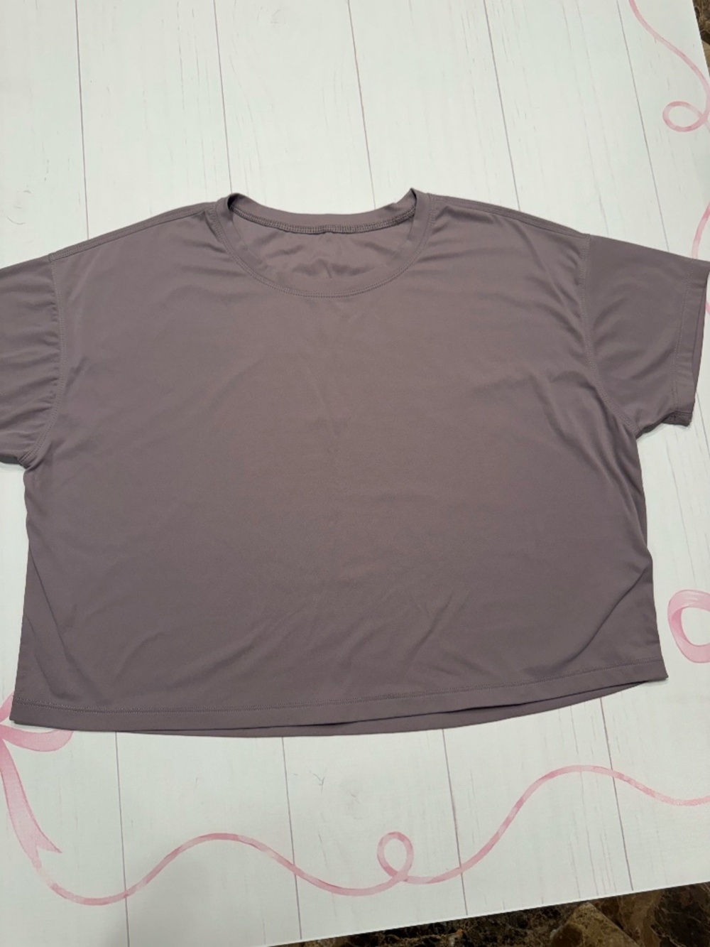 Lululemon Cropped Shirt Nulu Fabric Best for Medium